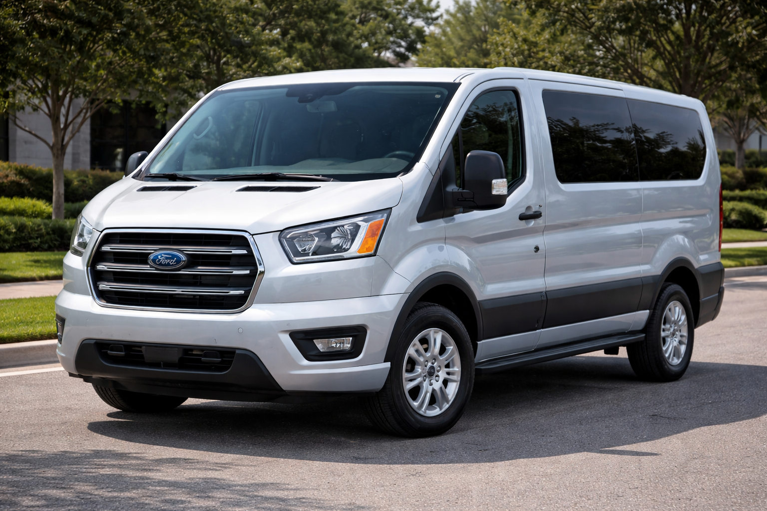 2023 Ford Transit 350 XLT Low Roof